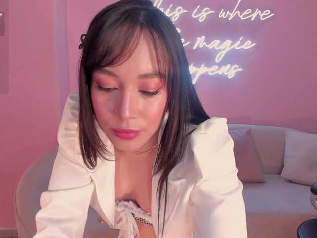 ZaraKafruni's BongaCams show and profile