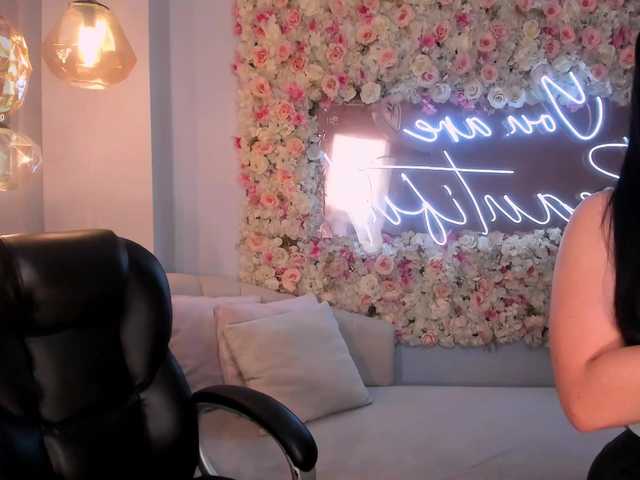 ZaraKafruni's BongaCams show and profile