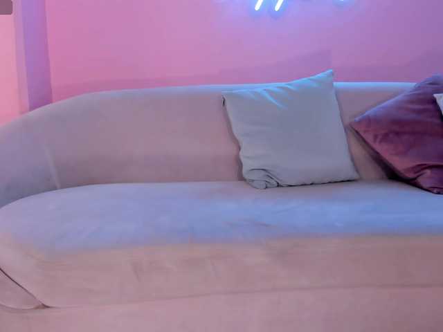 ZaraKafruni's BongaCams show and profile