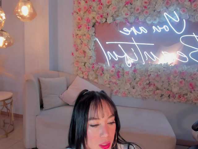 ZaraKafruni's BongaCams show and profile