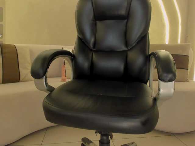 ZaraKafruni's BongaCams show and profile