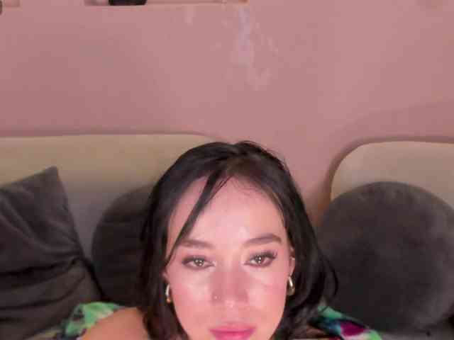 ZaraKafruni Live Webcam on BongaCams