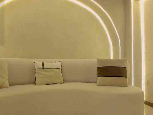 ZaraKafruni ZaraKafruni