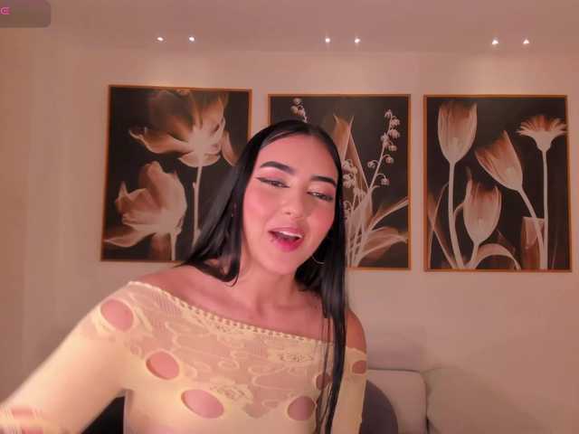 SophieLanne's BongaCams show and profile