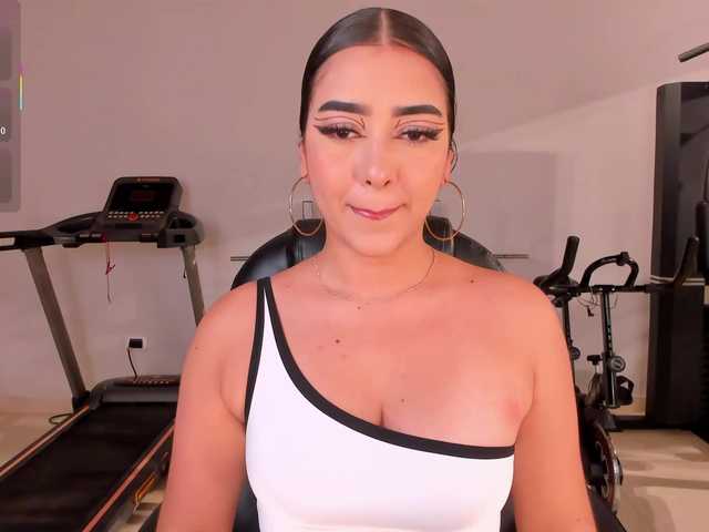 SophieLanne's BongaCams show and profile