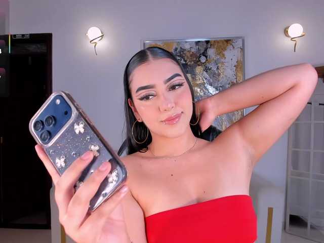 SophieLanne's BongaCams show and profile