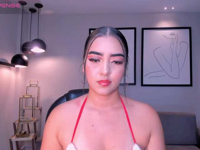 SophieLanne's BongaCams show and profile
