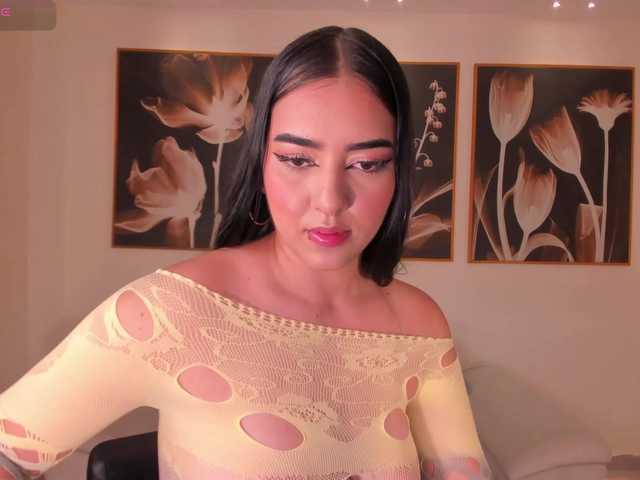 SophieLanne's BongaCams show and profile