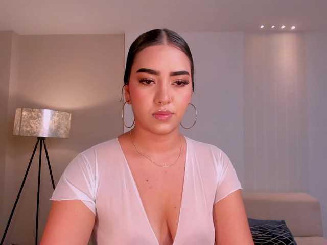SophieLanne's BongaCams show and profile