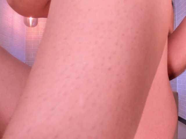 SophieLanne's BongaCams show and profile