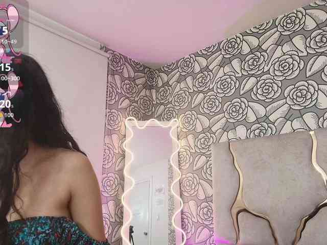 rosee-tay1 Live Webcam on BongaCams