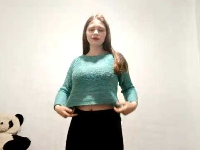 GeniaRhein's BongaCams show and profile