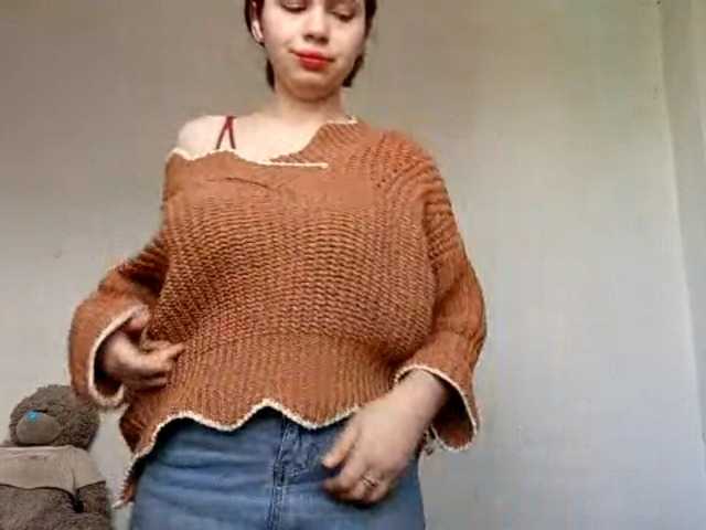 GeniaRhein's BongaCams show and profile