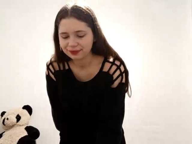 GeniaRhein's BongaCams show and profile