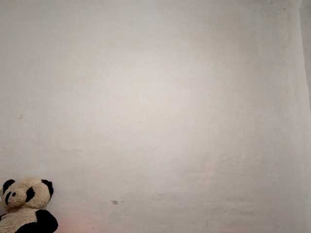 GeniaRhein's BongaCams show and profile