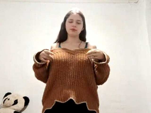 GeniaRhein's BongaCams show and profile