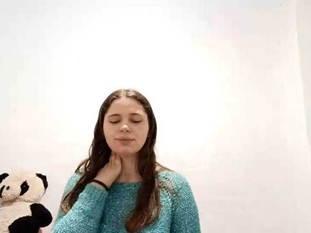 GeniaRhein's BongaCams show and profile