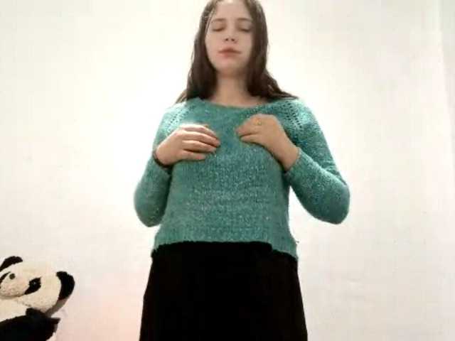 GeniaRhein's BongaCams show and profile