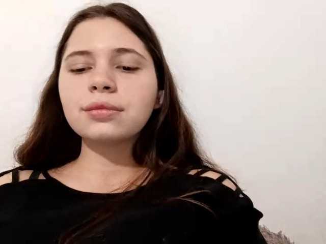 GeniaRhein — Hiya its my first day! Please help me stay more brave  My name is Tai