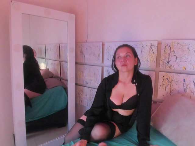 Mila-toro's BongaCams show and profile