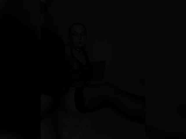 queenlove69a Live Webcam on {site_name}