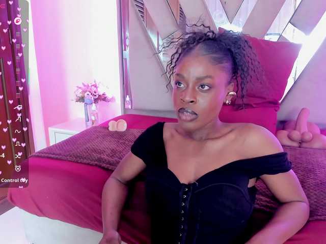 anisha-zambrano's BongaCams show and profile