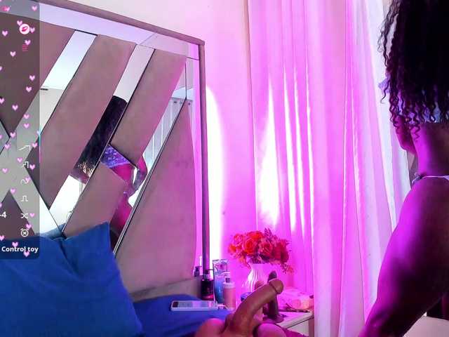 anisha-zambrano's BongaCams show and profile