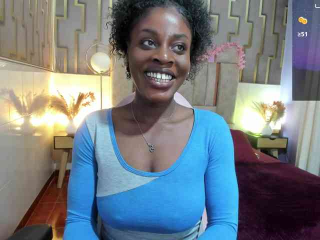 anisha-zambrano webcam