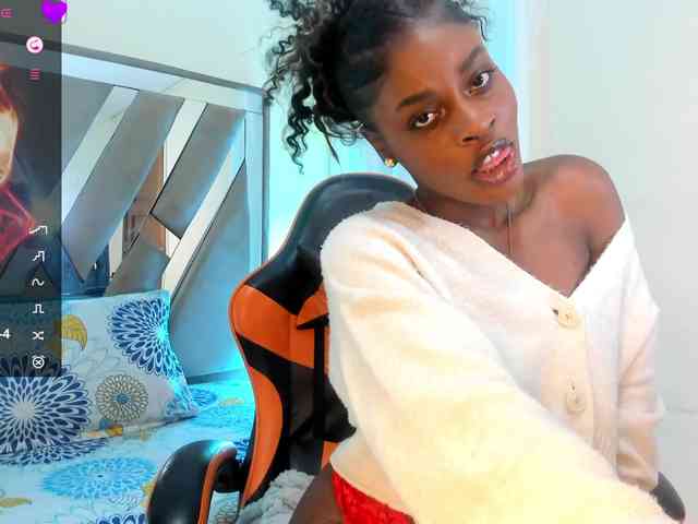 anisha-zambrano webcam