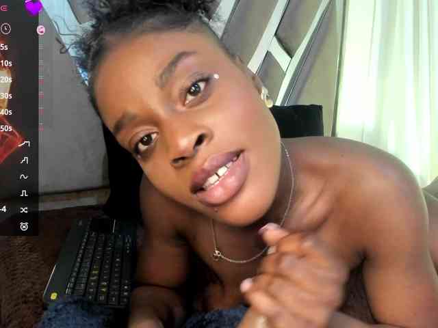 anisha-zambrano webcam