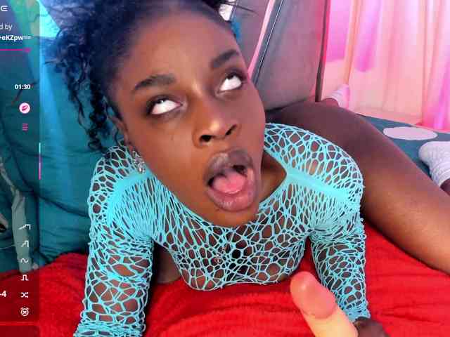 anisha-zambrano webcam