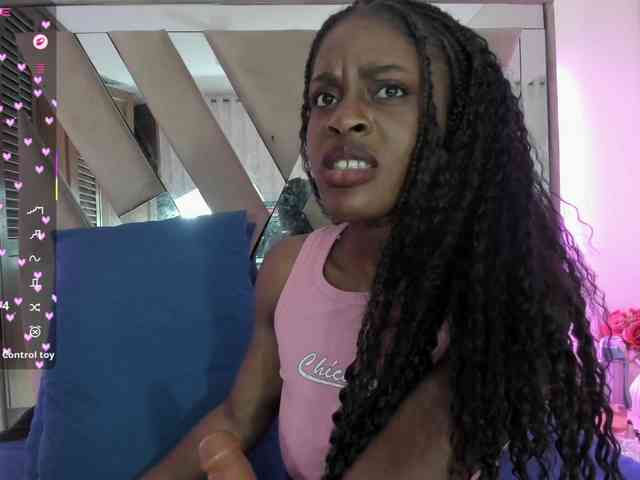 anisha-zambrano webcam