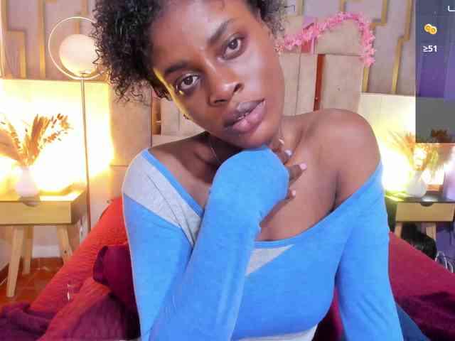 anisha-zambrano webcam