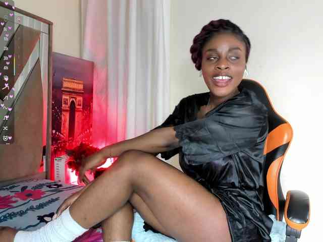 anisha-zambrano webcam