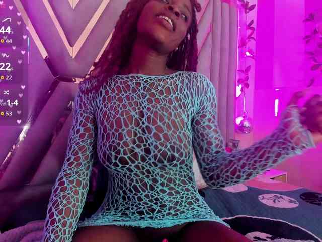 anisha-zambrano webcam