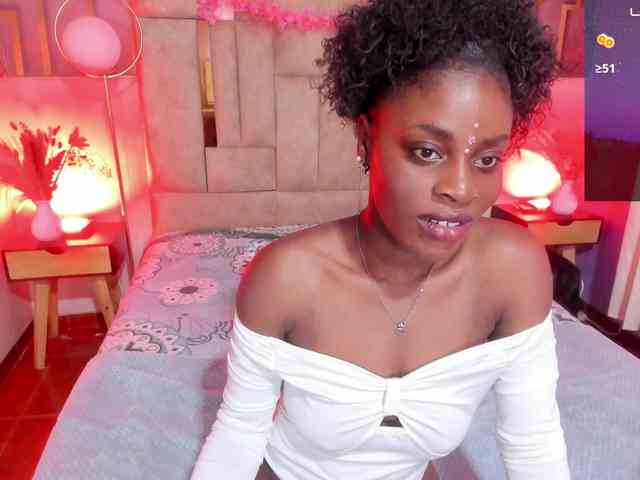 anisha-zambrano webcam