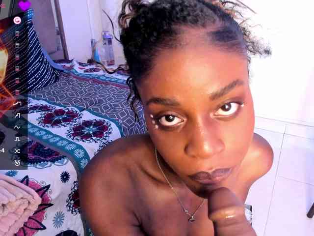 anisha-zambrano webcam