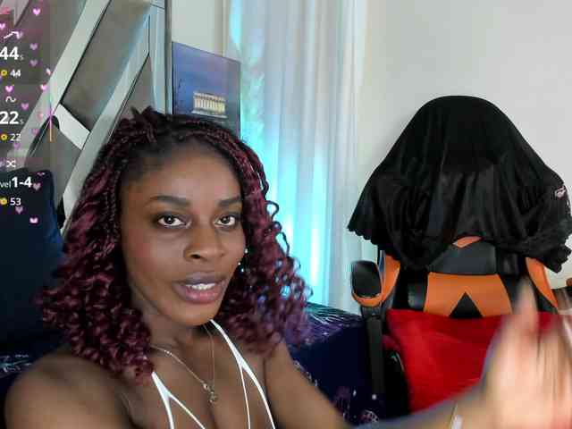anisha-zambrano webcam