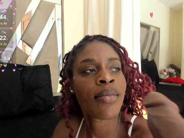 anisha-zambrano webcam