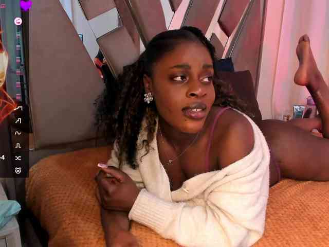 anisha-zambrano webcam