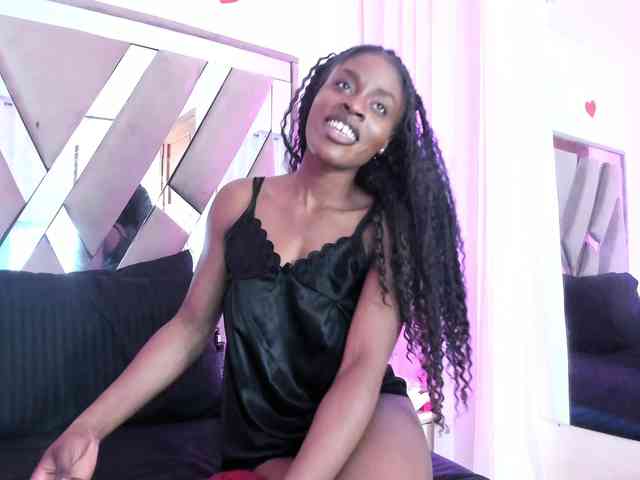 anisha-zambrano webcam