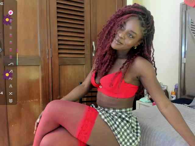 anisha-zambrano webcam