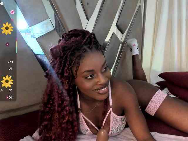 anisha-zambrano webcam