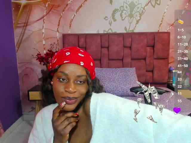 anisha-zambrano webcam