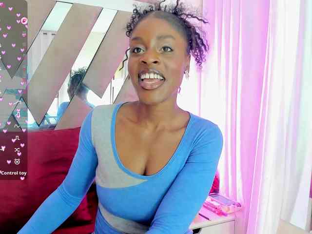 anisha-zambrano webcam