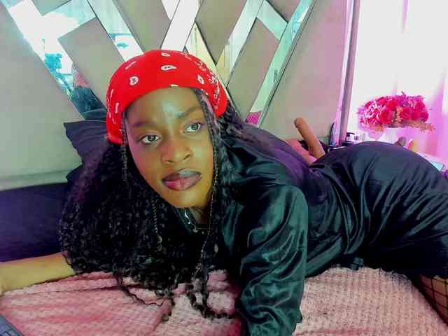 anisha-zambrano webcam