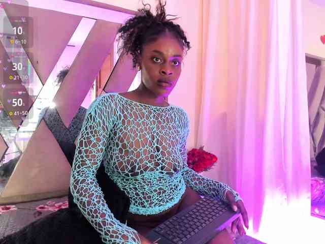 anisha-zambrano webcam