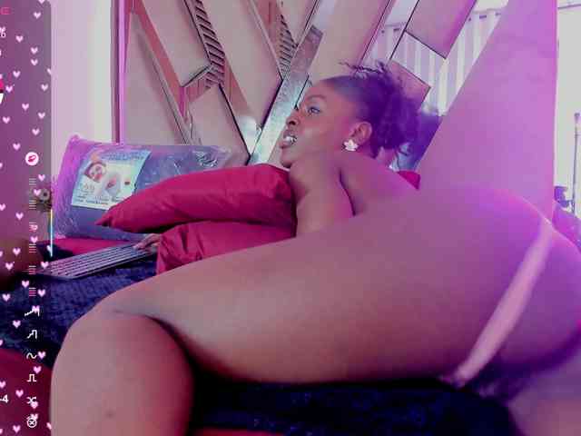 anisha-zambrano webcam