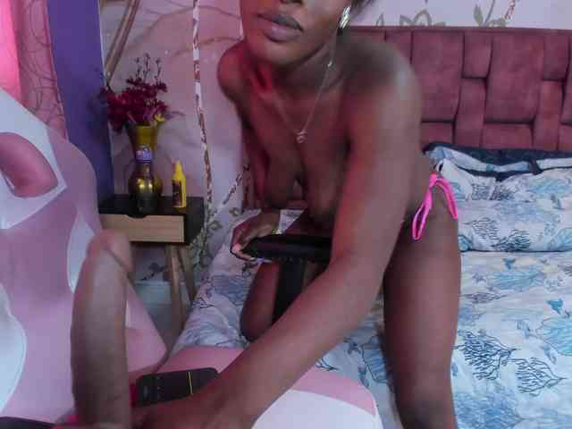 anisha-zambrano anisha-zambrano