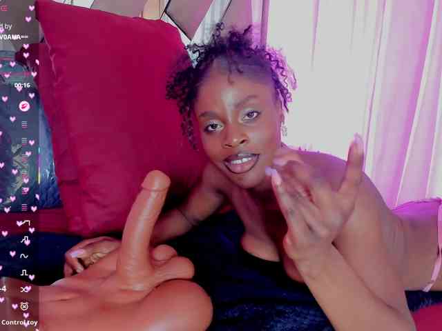 anisha-zambrano webcam